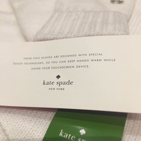 White Kate Spade scarf and gloves set NWT - Picture 7 of 8